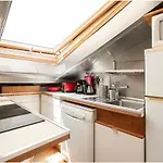 Charming Sunny Penthouse Apartman Lisboa