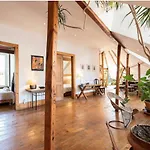 Appartamento Charming Sunny Penthouse *